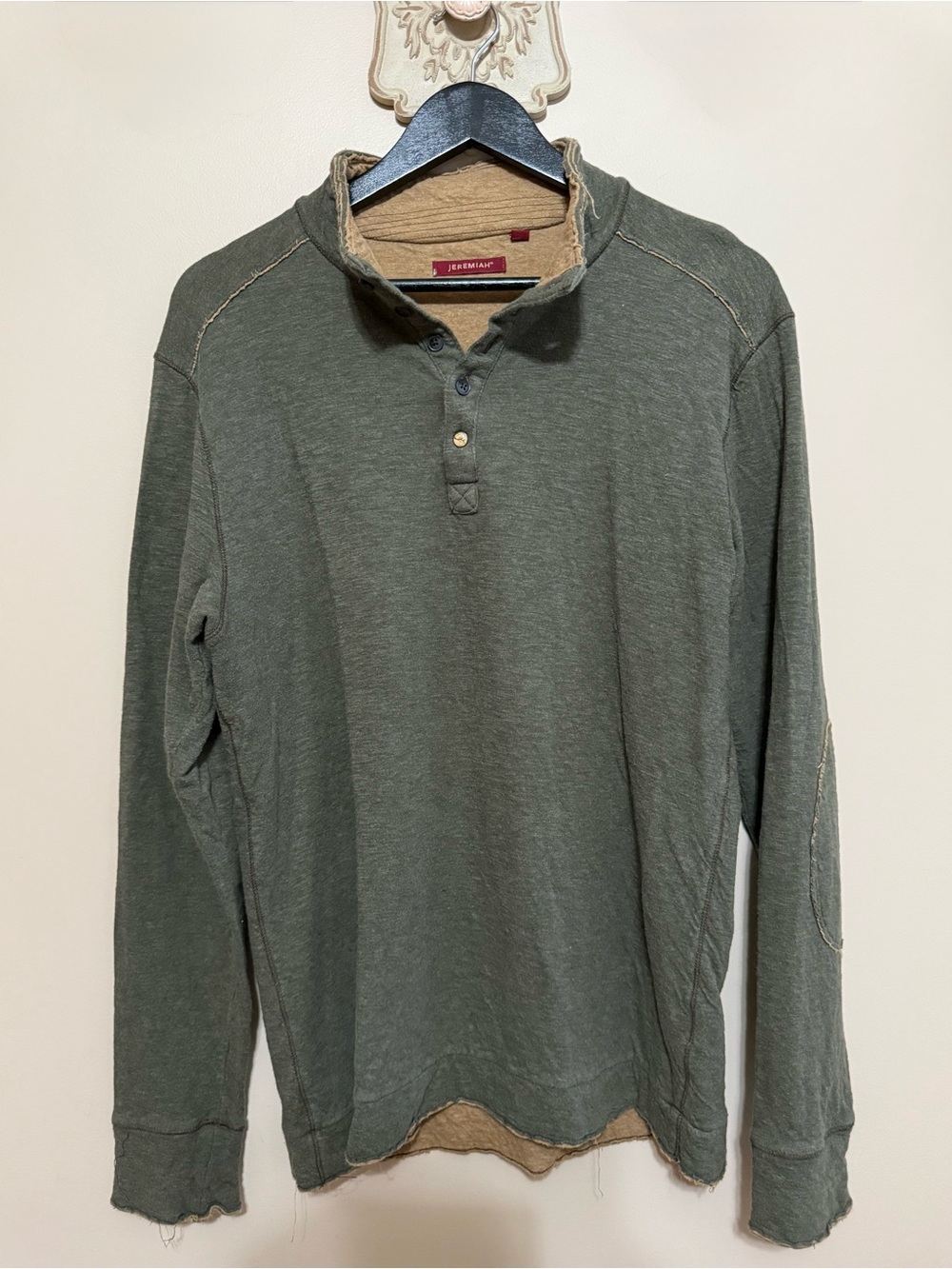 Jeremiah Men’s Olive Long Sleeve Henley Pullover Sz M